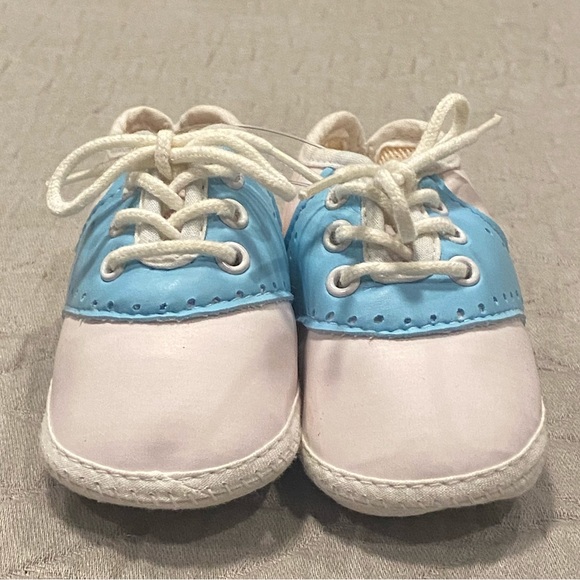 Vintage New Born Saddle Shoes - Picture 2 of 6